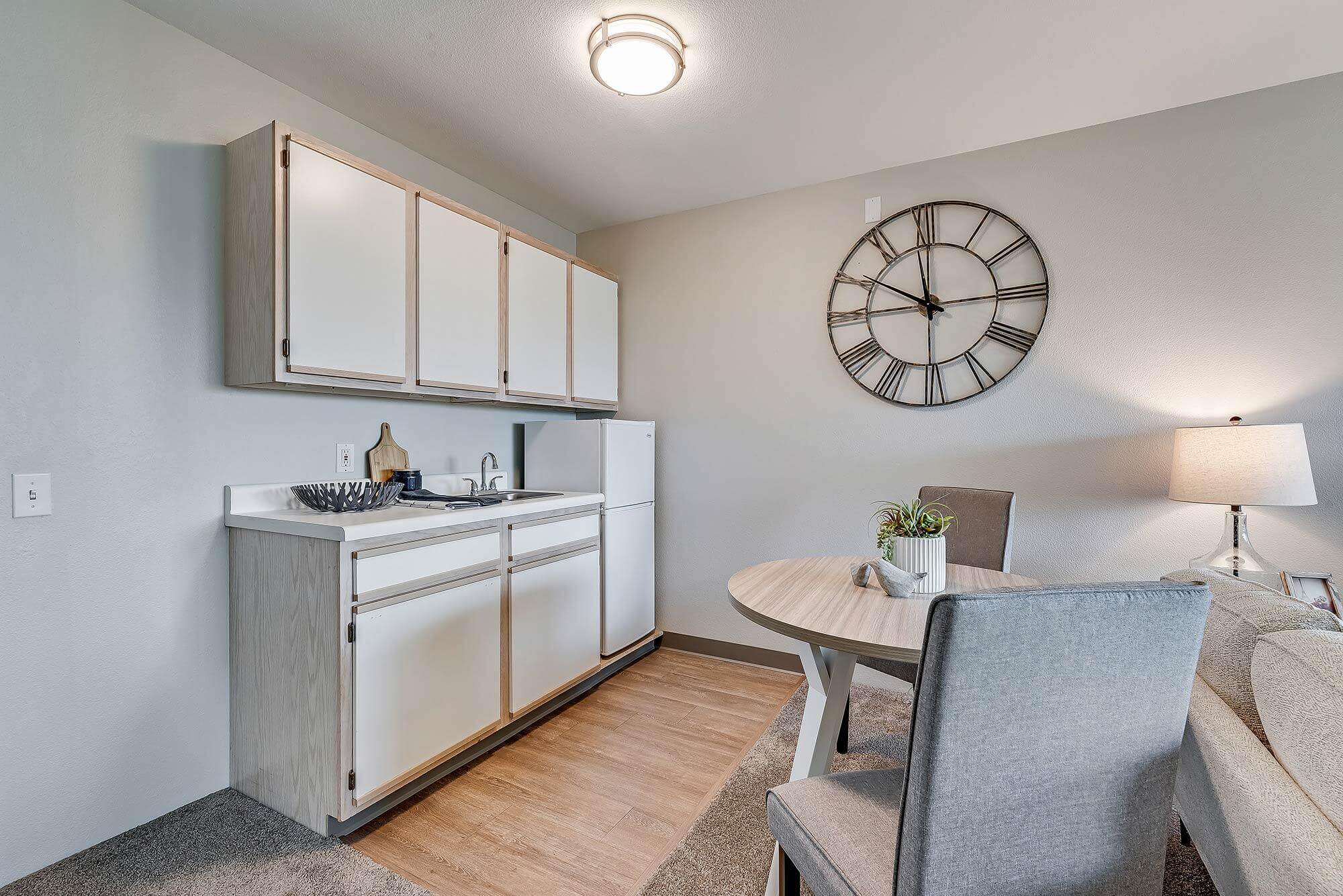 Apartment-kitchen-dining-room_The-Remington-1