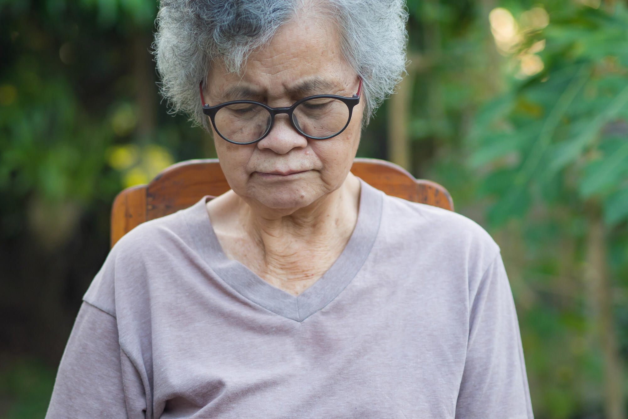 Grounding Techniques for Depression: Helping Seniors in Hanford, CA Find Calm